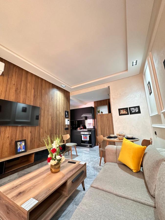 Luxueux Studio A Cote De Mcdo & Zara Maarif Casablanca Eksteriør billede